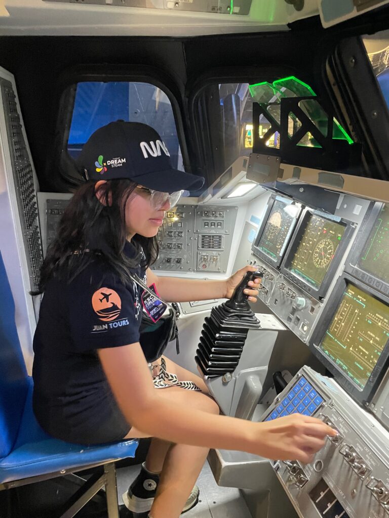 nina-en-nasa-dream-steam